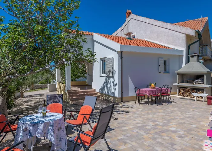 Дом отдыха Charming Little House Повляна