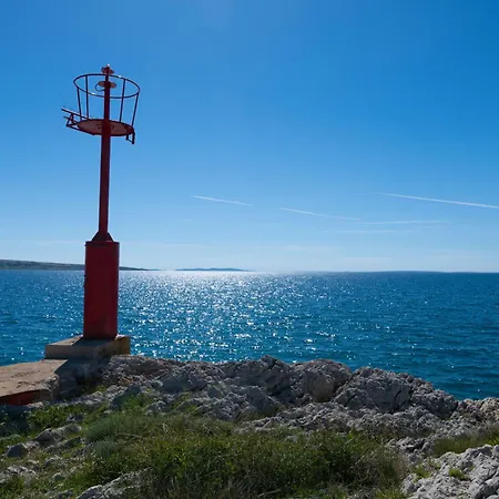 Charming Little House Povljana